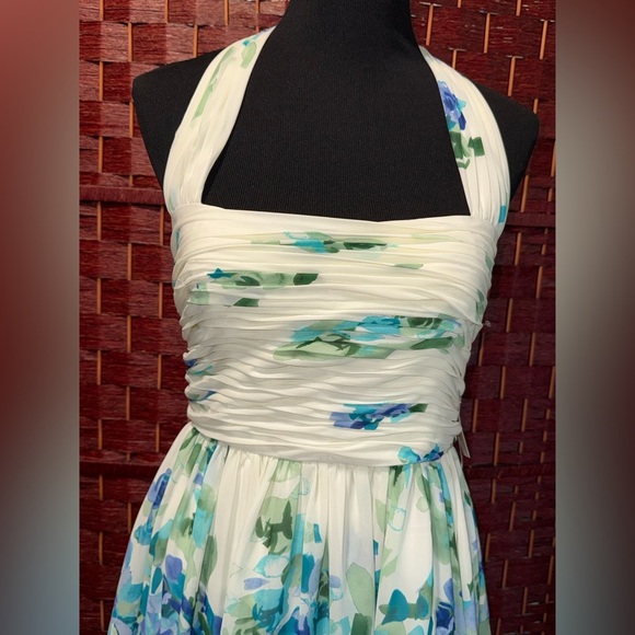 Adrianna Papell Blue and Green Floral Dress Size 10 - Picture 2 of 6